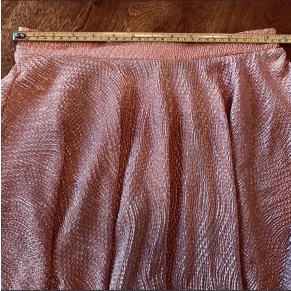 B. Jewel Skirt ⭐️5/$25⭐️ - Picture 6 of 8